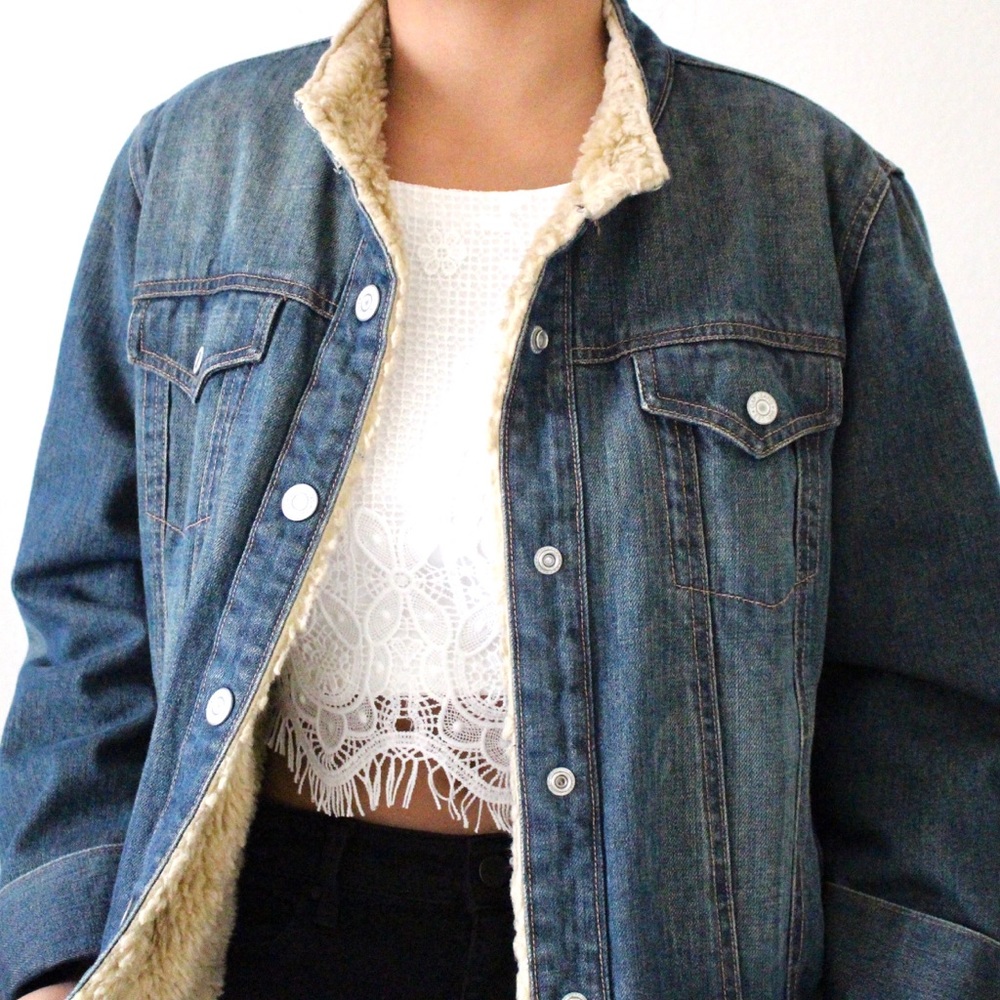 GAP Faux Fur Lined Jean Jacket